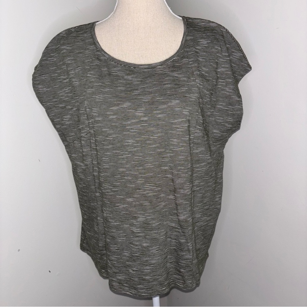J Jill olive green & white mini stripe cap sleeve knit tee shirt boxy size Small